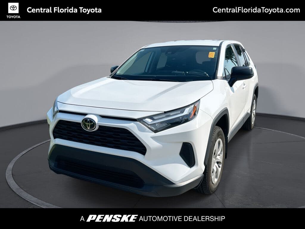2025 Toyota RAV4 LE