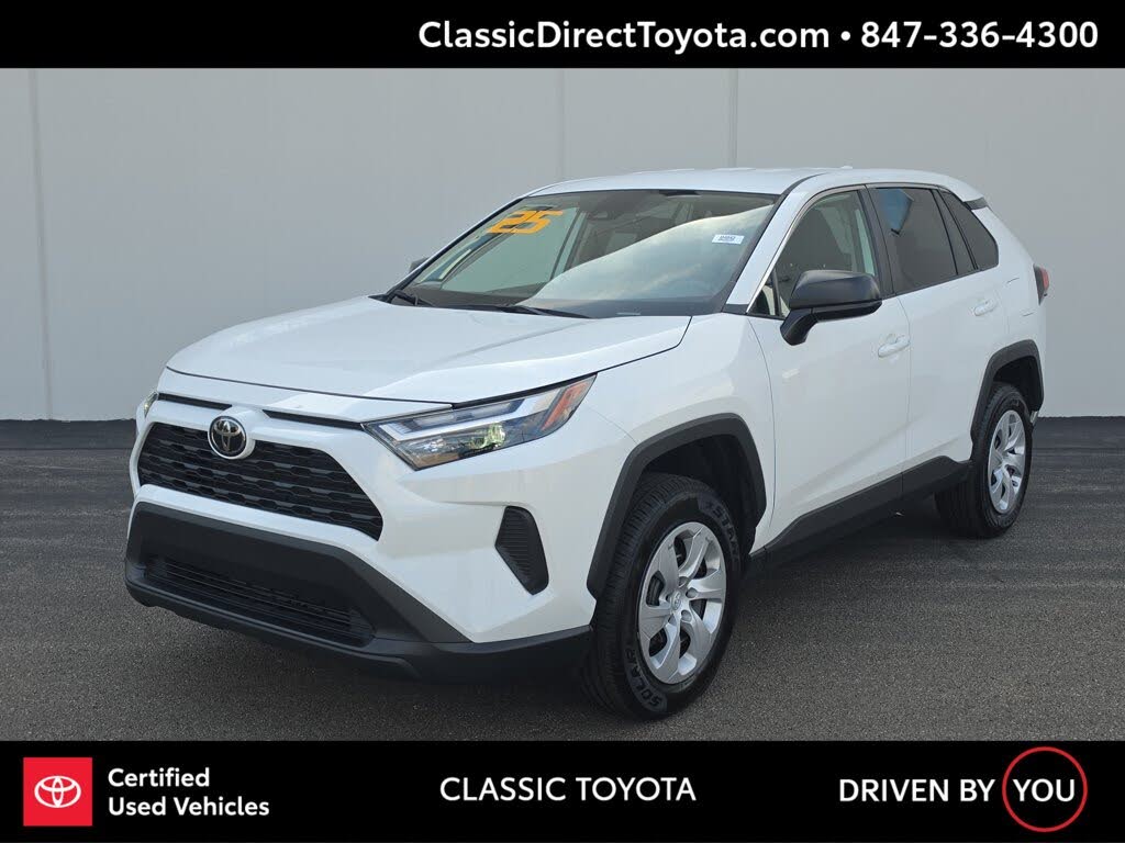 2025 Toyota RAV4 LE