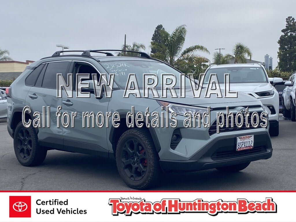 2020 XLE in Lunar Rock, 27,218 miles for sale in Huntington Beach, CA