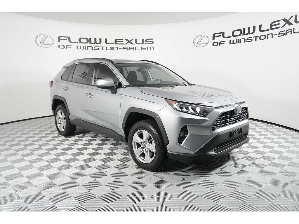 2019 Toyota RAV4 XLE