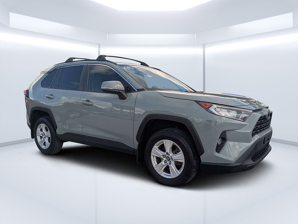 2019 Toyota RAV4 XLE