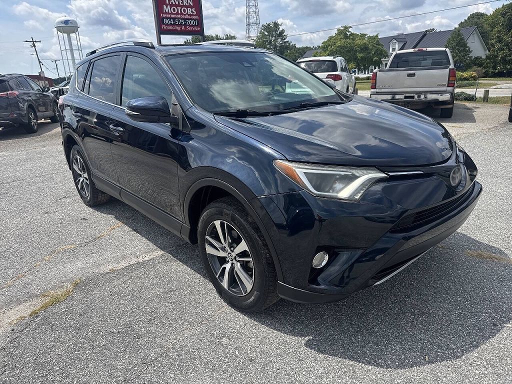 2017 Toyota RAV4 XLE