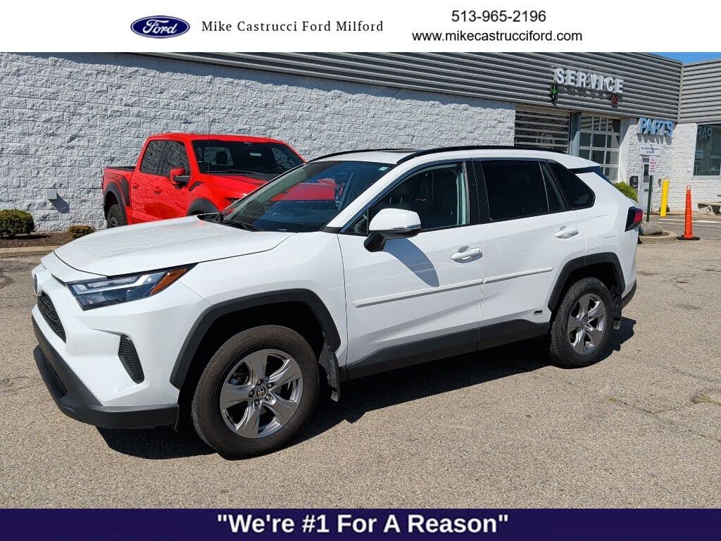 2024 Toyota RAV4 Hybrid XLE