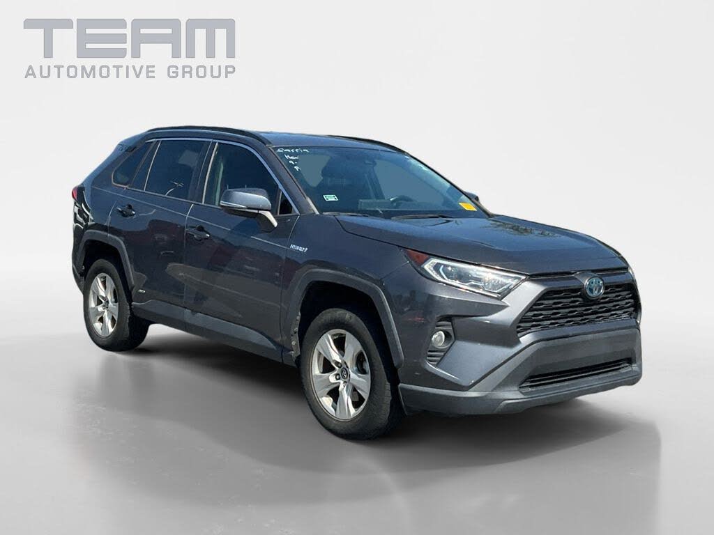 2020 Toyota RAV4 Hybrid XLE