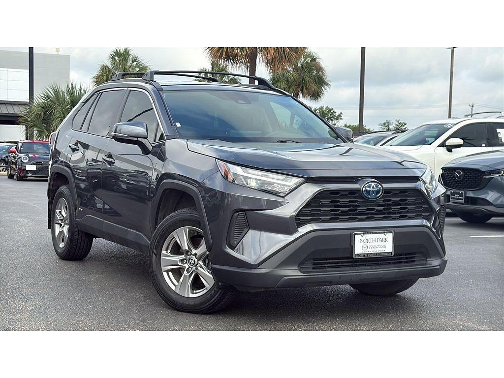 2024 Toyota RAV4 Hybrid Hybrid XLE