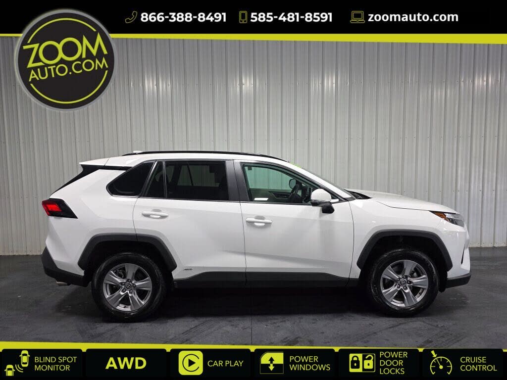 2024 Toyota RAV4 Hybrid XLE