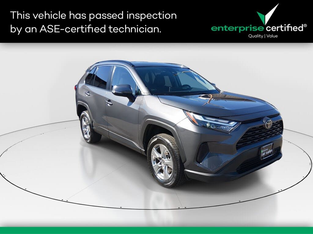 2024 Toyota RAV4 XLE