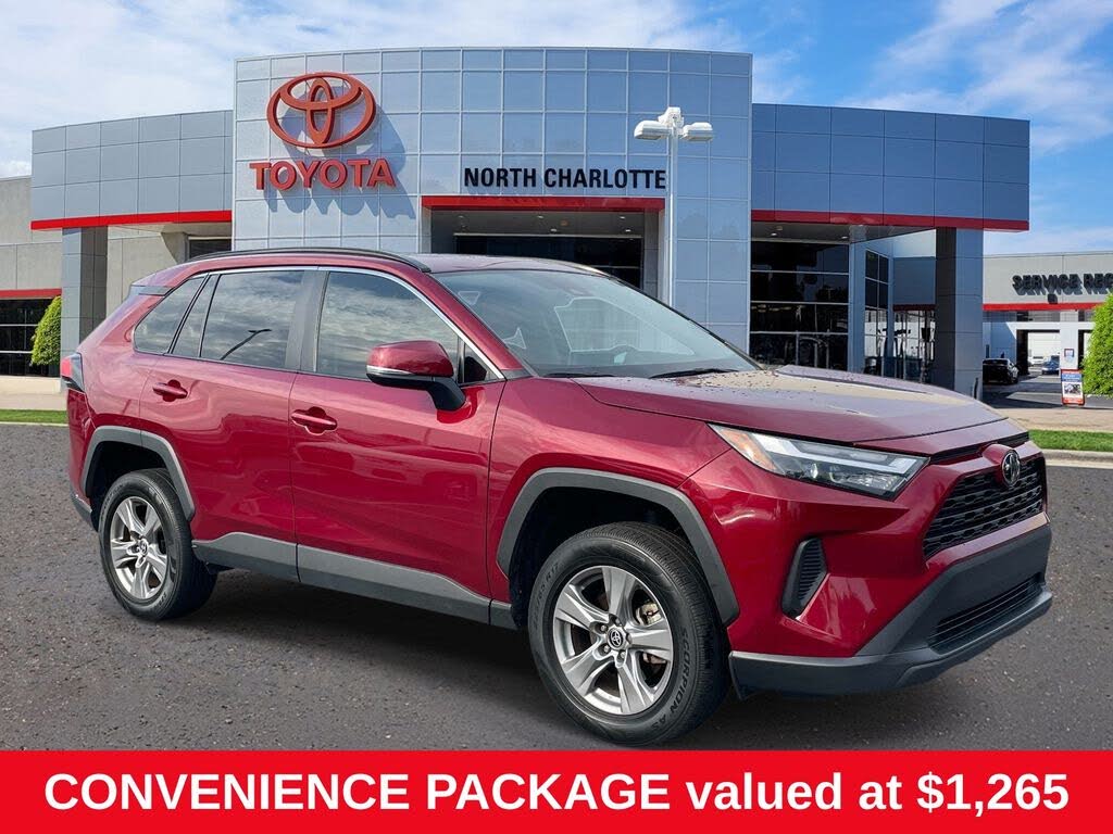 2023 Toyota RAV4 XLE