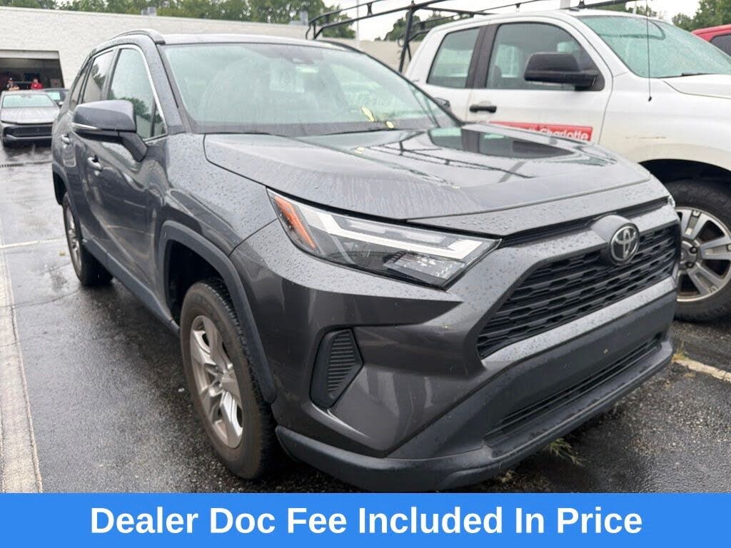 2023 Toyota RAV4 XLE