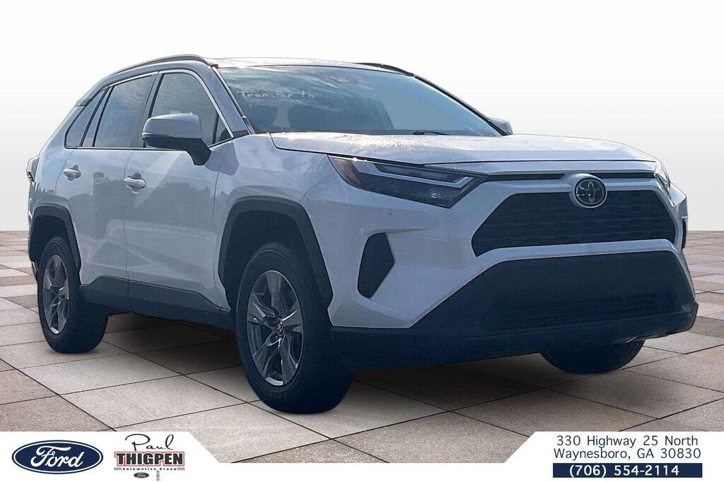 2024 Toyota RAV4 XLE