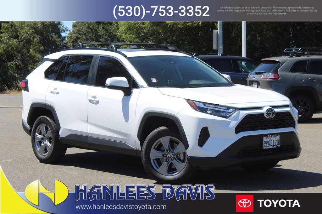 2024 Toyota RAV4 XLE