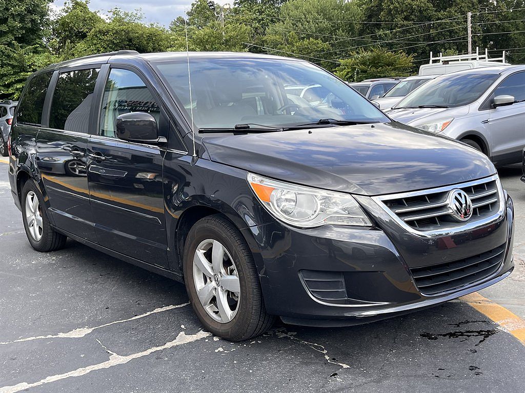 2011 Volkswagen Routan SEL
