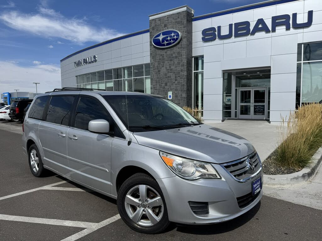 2011 Volkswagen Routan SEL