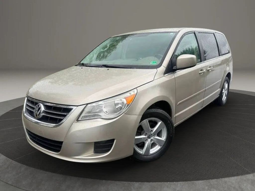 2009 Volkswagen Routan S