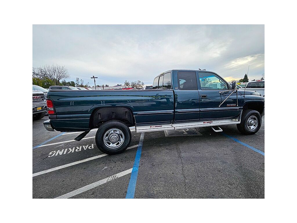 1998 Dodge Ram 2500 Laramie