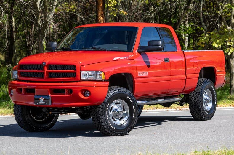 2001 Dodge Ram Pickup 2500 ST