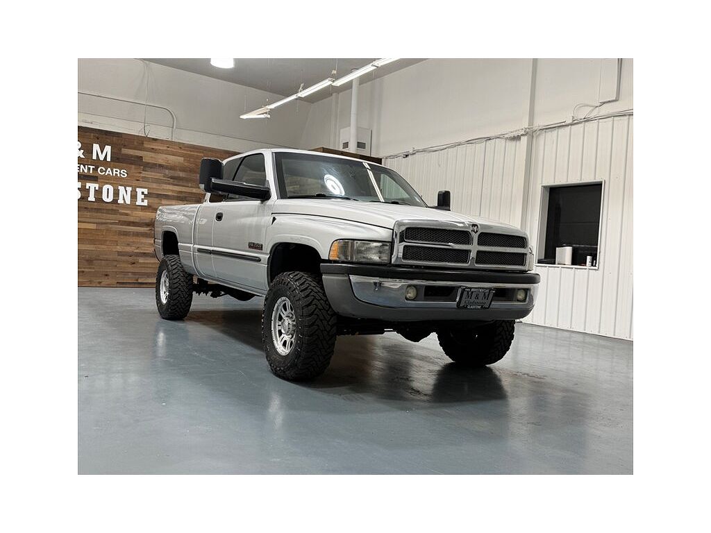 2002 Dodge Ram Pickup 2500