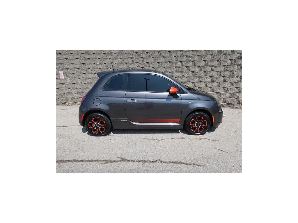 2017 Fiat 500e Battery Electric