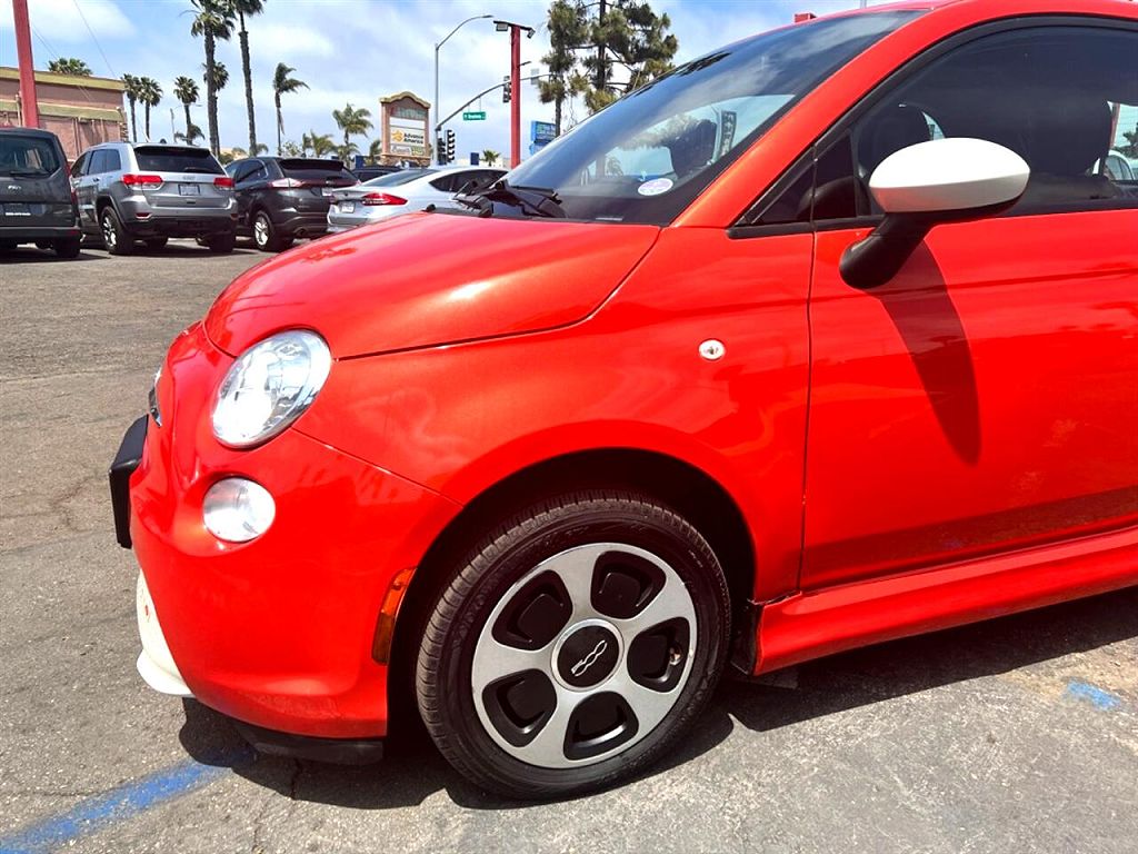 2014 Fiat 500e photo 1