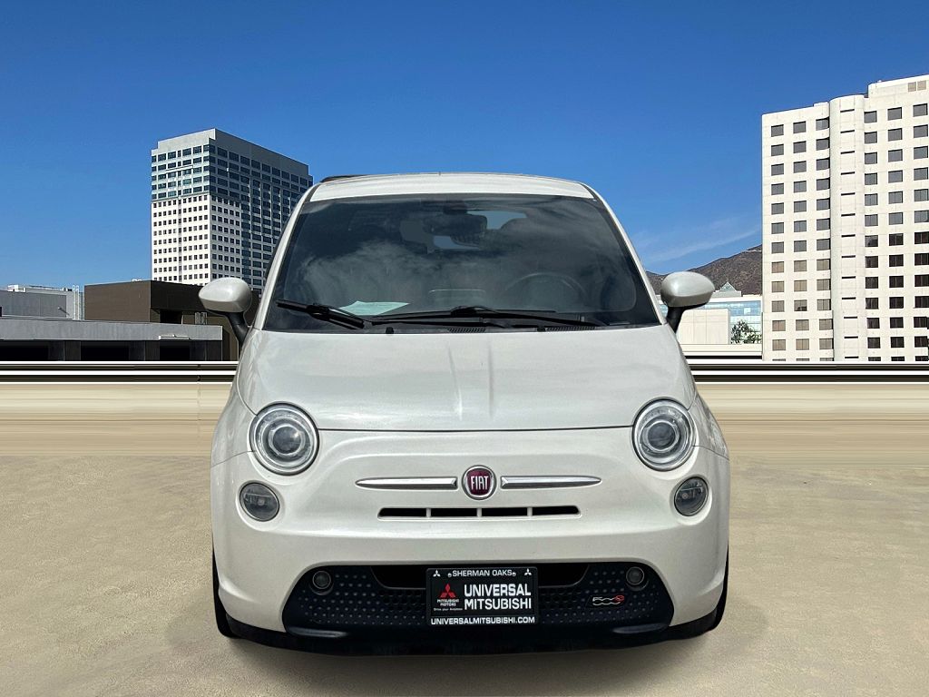 2016 Fiat 500e photo 1