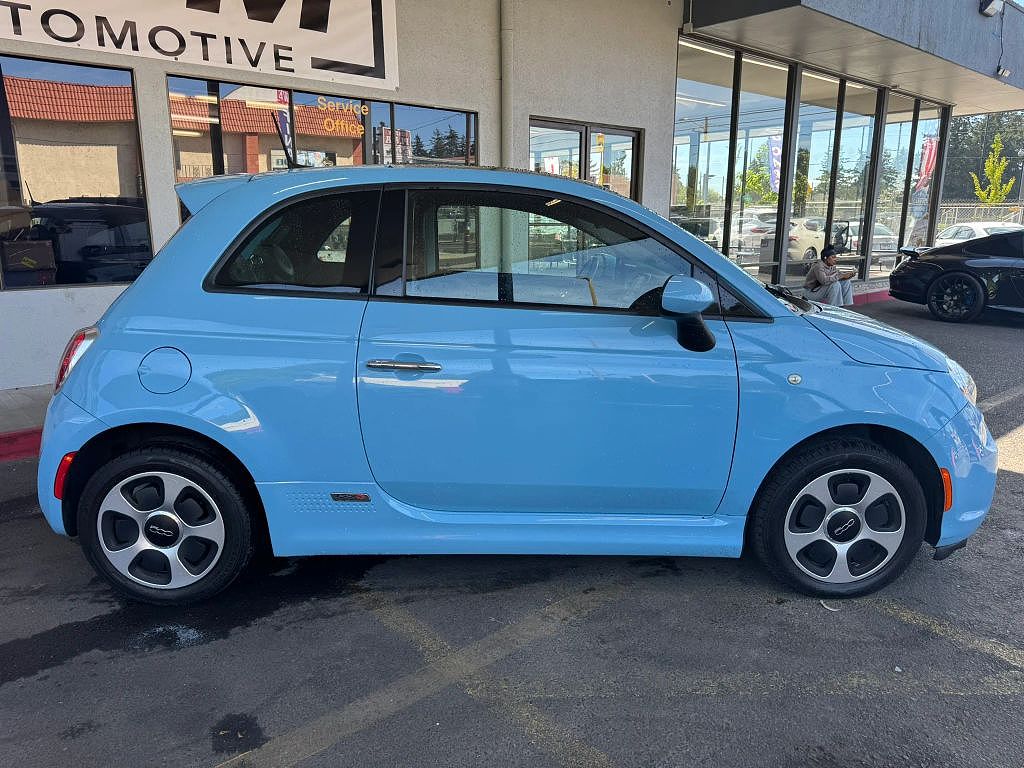 2016 Fiat 500e Battery Electric