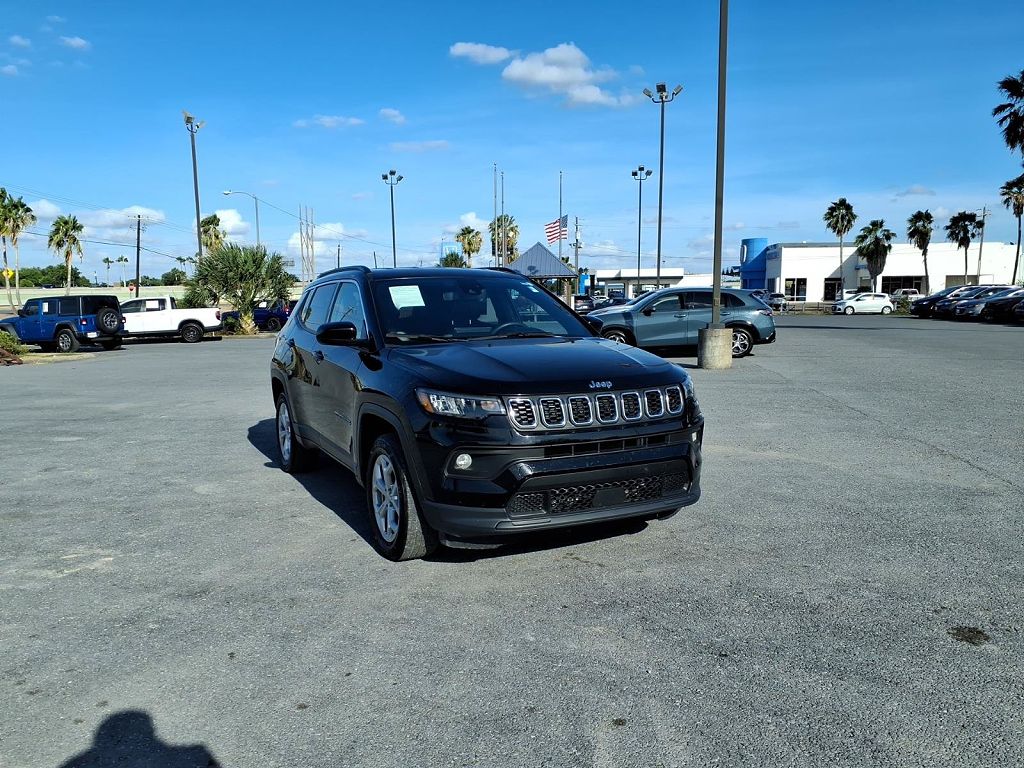 2024 Jeep Compass Latitude