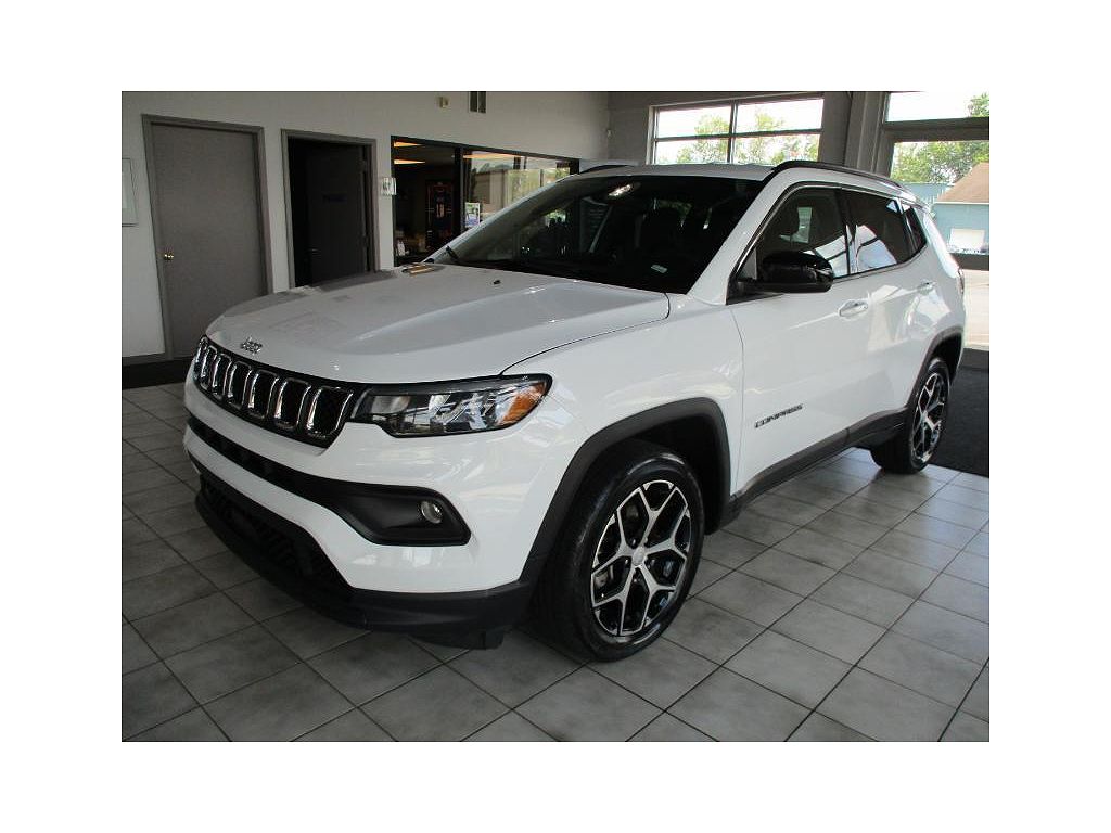 2024 Jeep Compass Latitude
