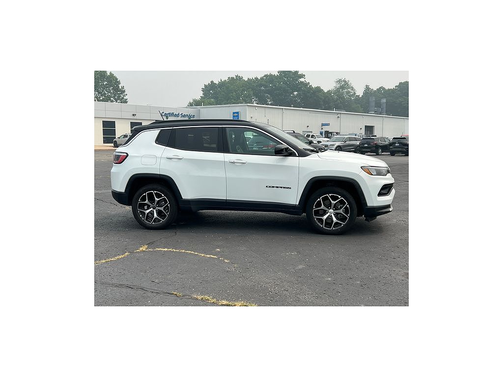 2026 Jeep Compass Limited Altitude