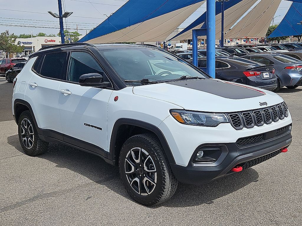 2025 Jeep Compass Trailhawk