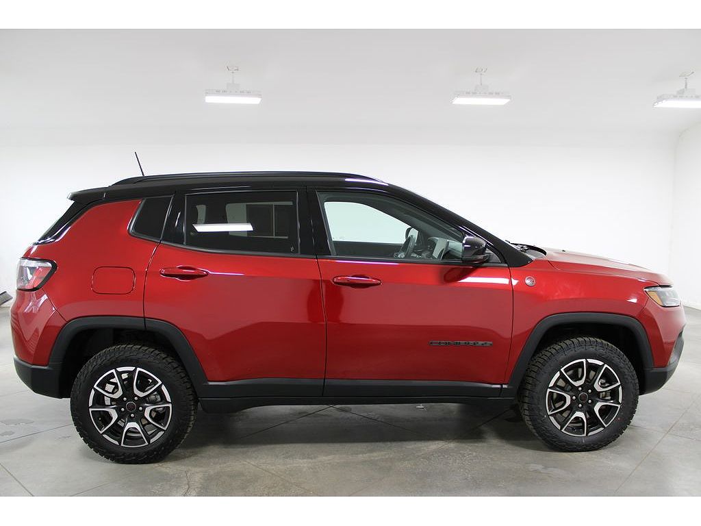 2025 Jeep Compass Trailhawk