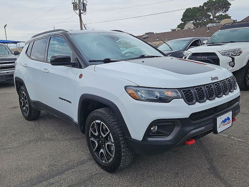 2025 Jeep Compass Trailhawk