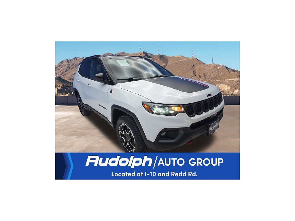 2025 Jeep Compass Trailhawk