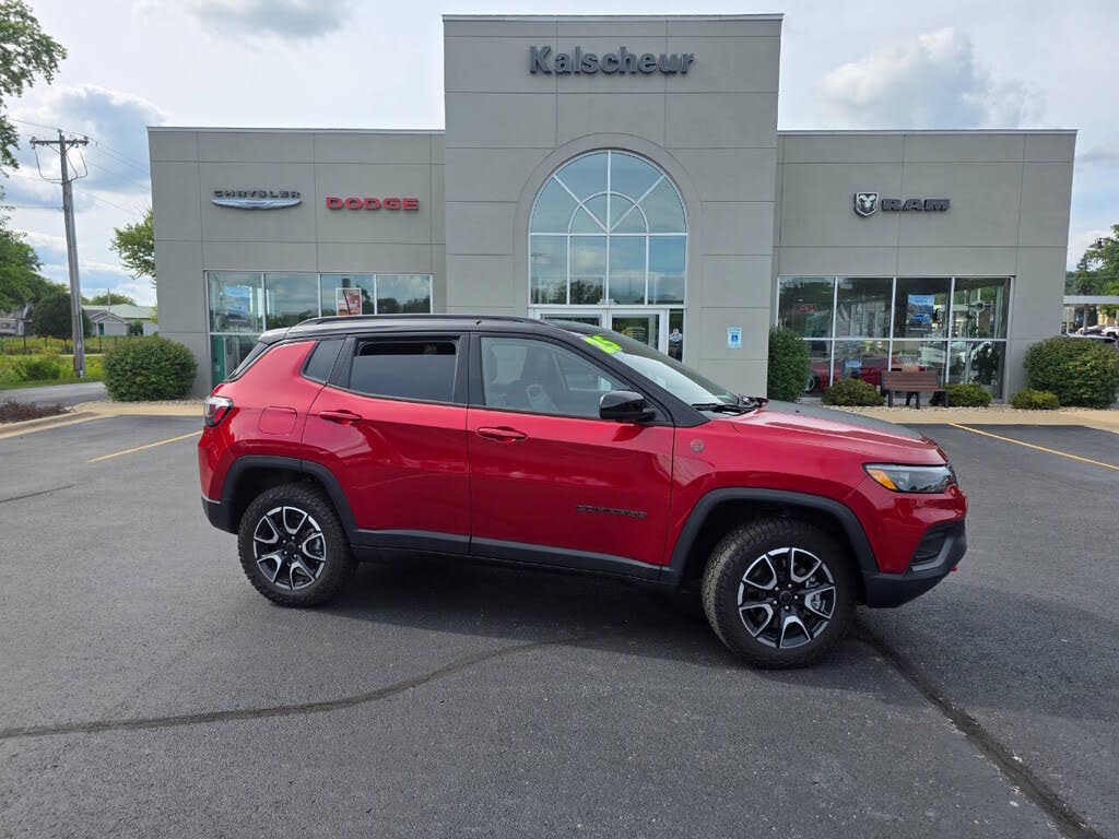 2025 Jeep Compass Trailhawk