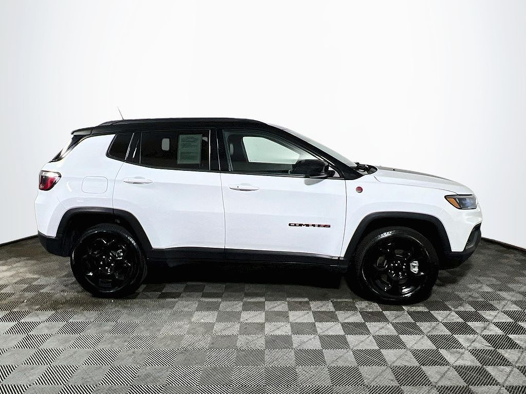 2024 Jeep Compass Trailhawk