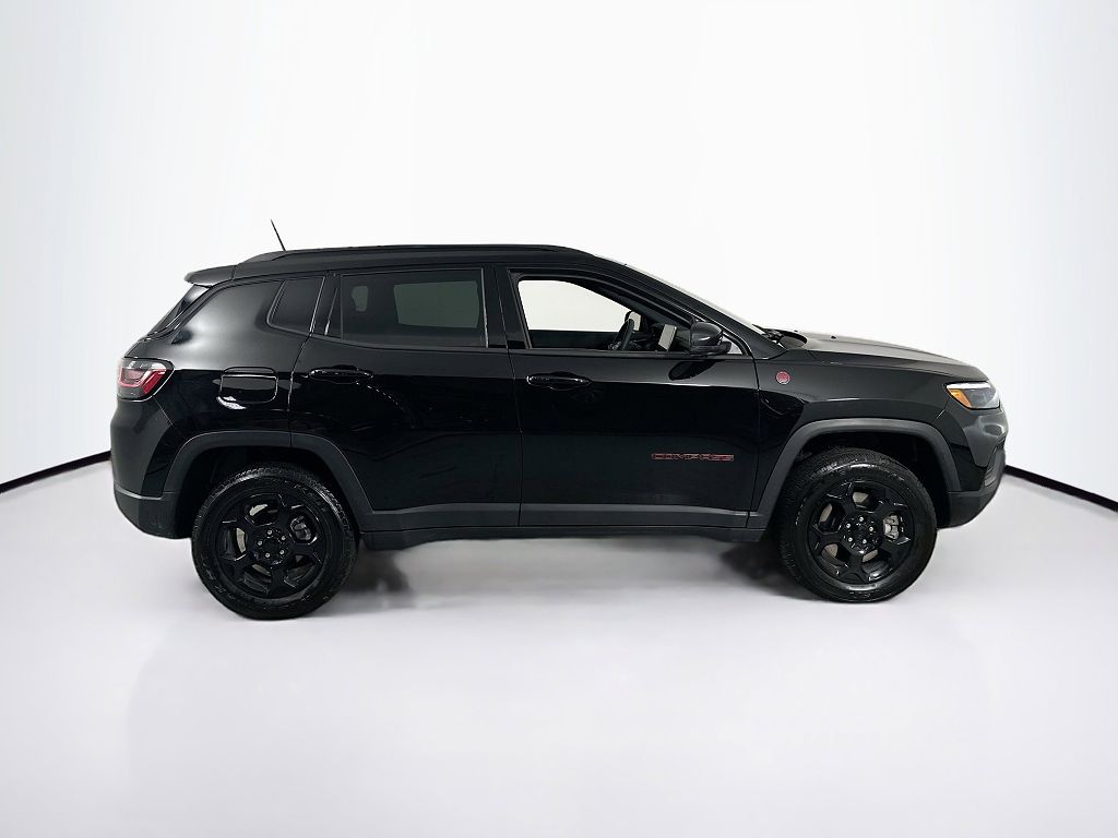 2023 Jeep Compass Trailhawk