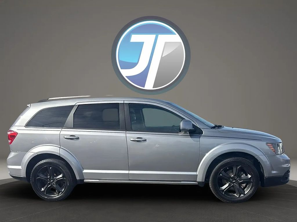 2020 Dodge Journey Crossroad