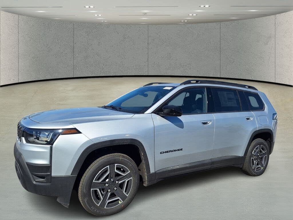2026 Jeep Cherokee Laredo