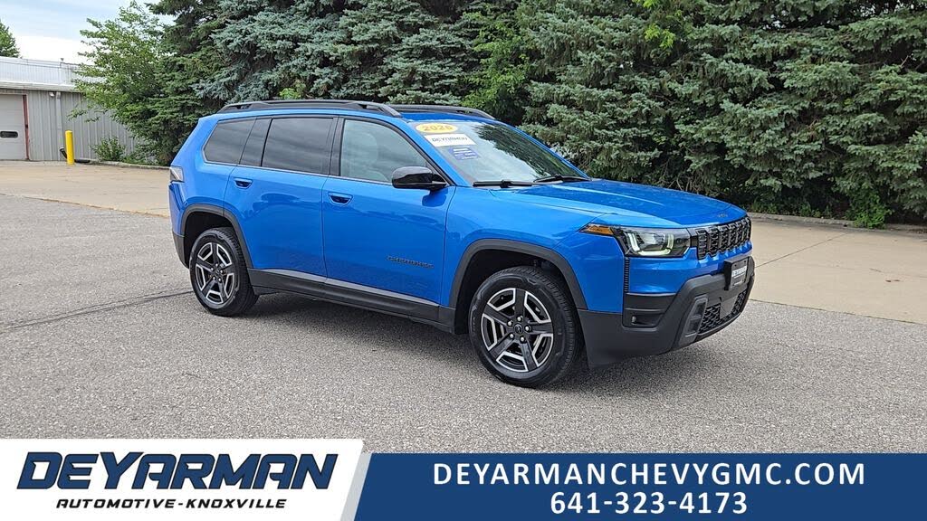 2026 Jeep Cherokee Laredo