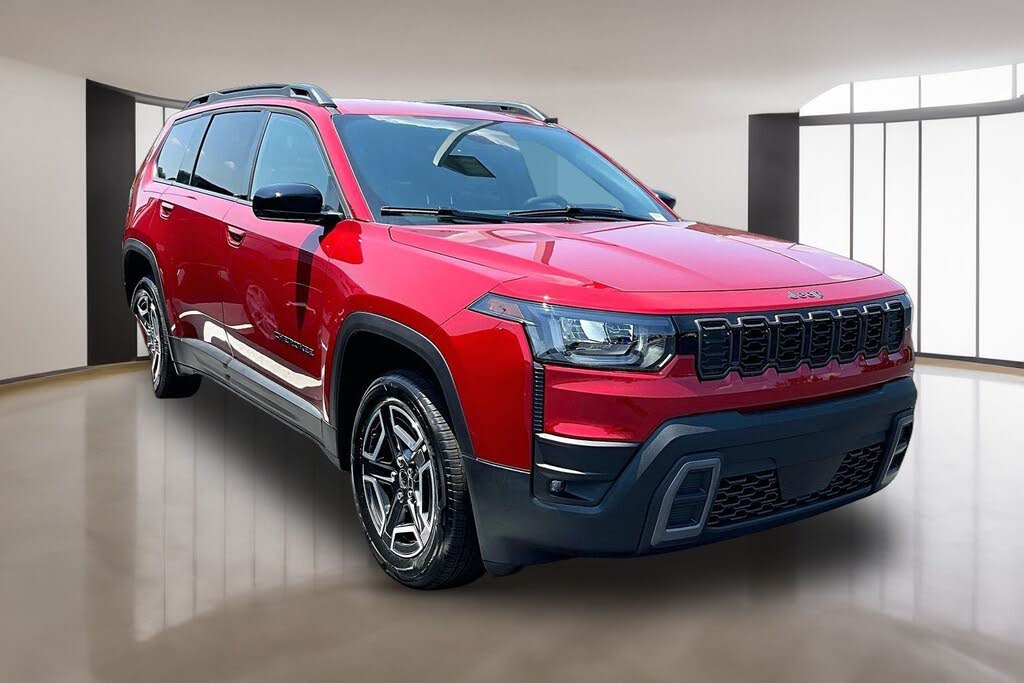 2026 Jeep Cherokee Laredo