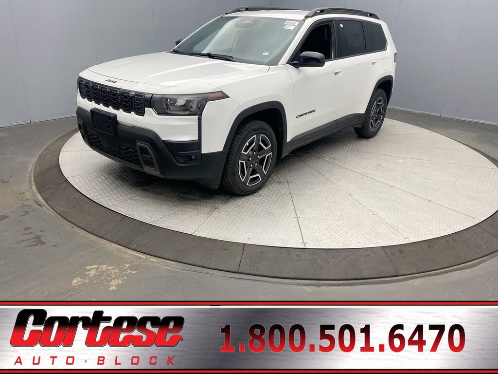 2026 Jeep Cherokee Laredo
