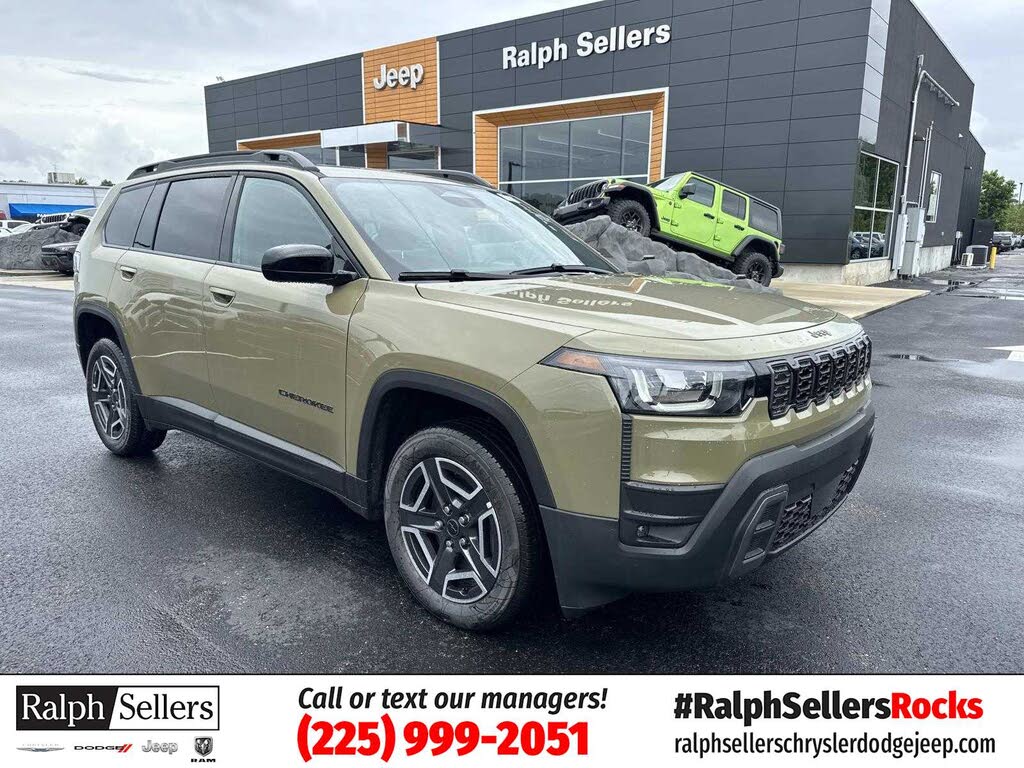 2026 Jeep Cherokee Laredo