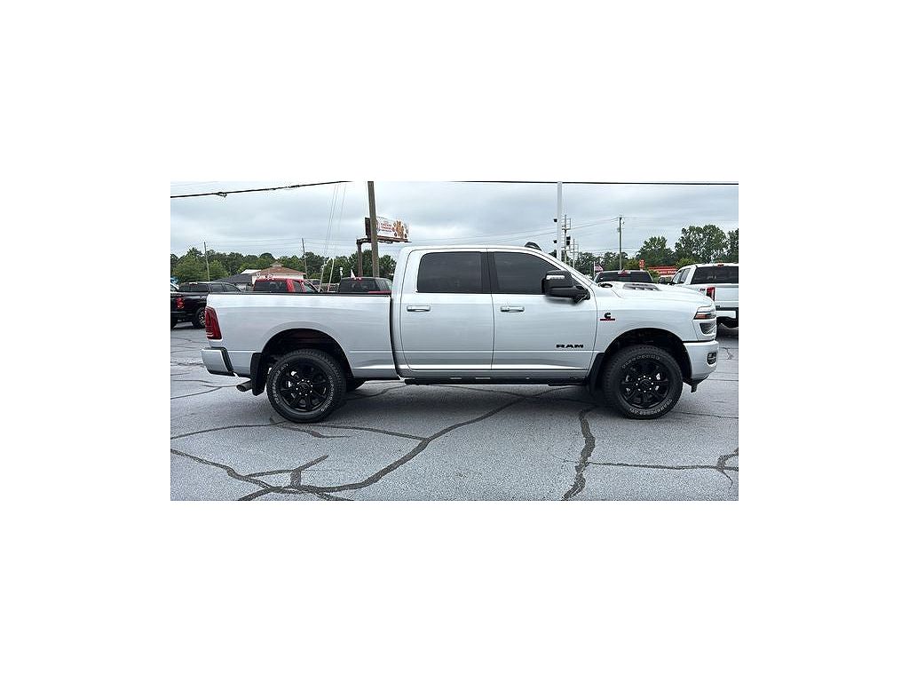2026 RAM 3500 Laramie Crew Cab 4x4 6'4' Box
