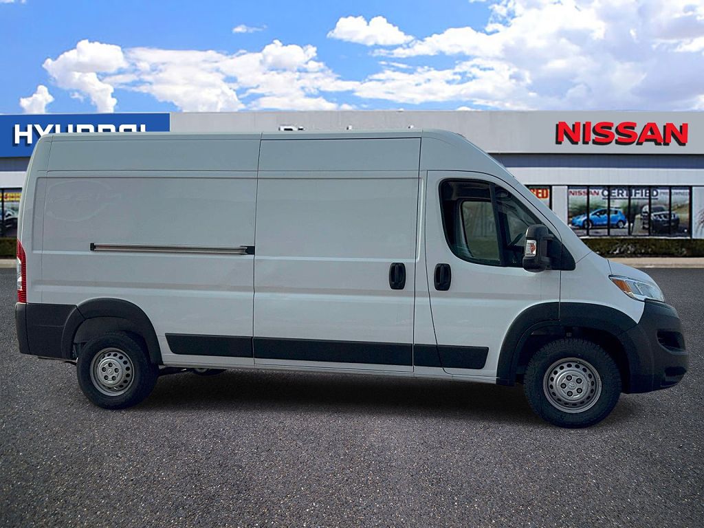 2025 RAM ProMaster 2500 High Roof 159 WB