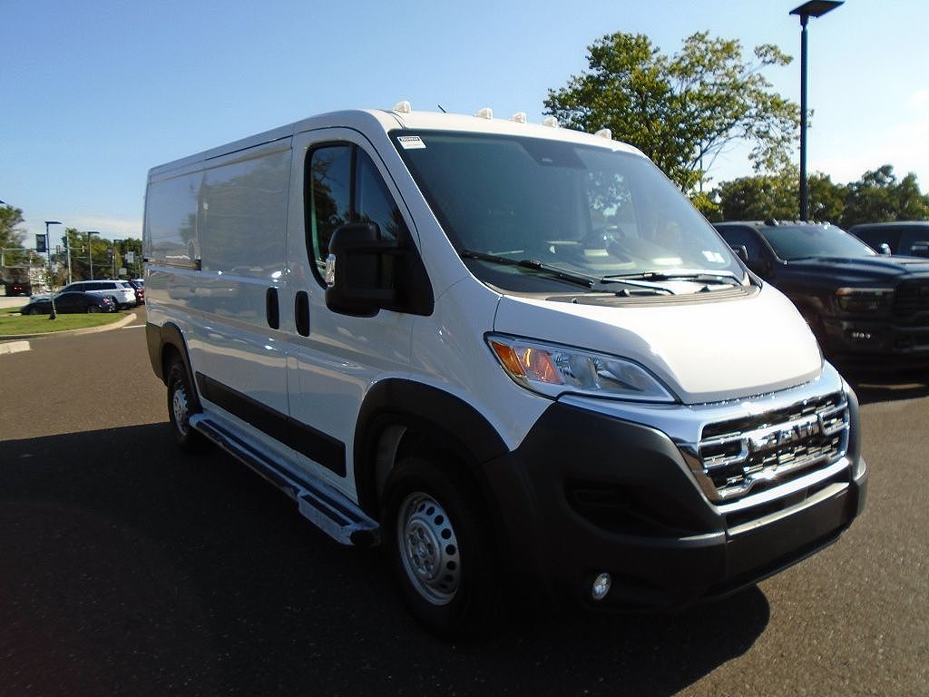 2025 Ram Promaster 2500 2500 Tradesman Low Roof