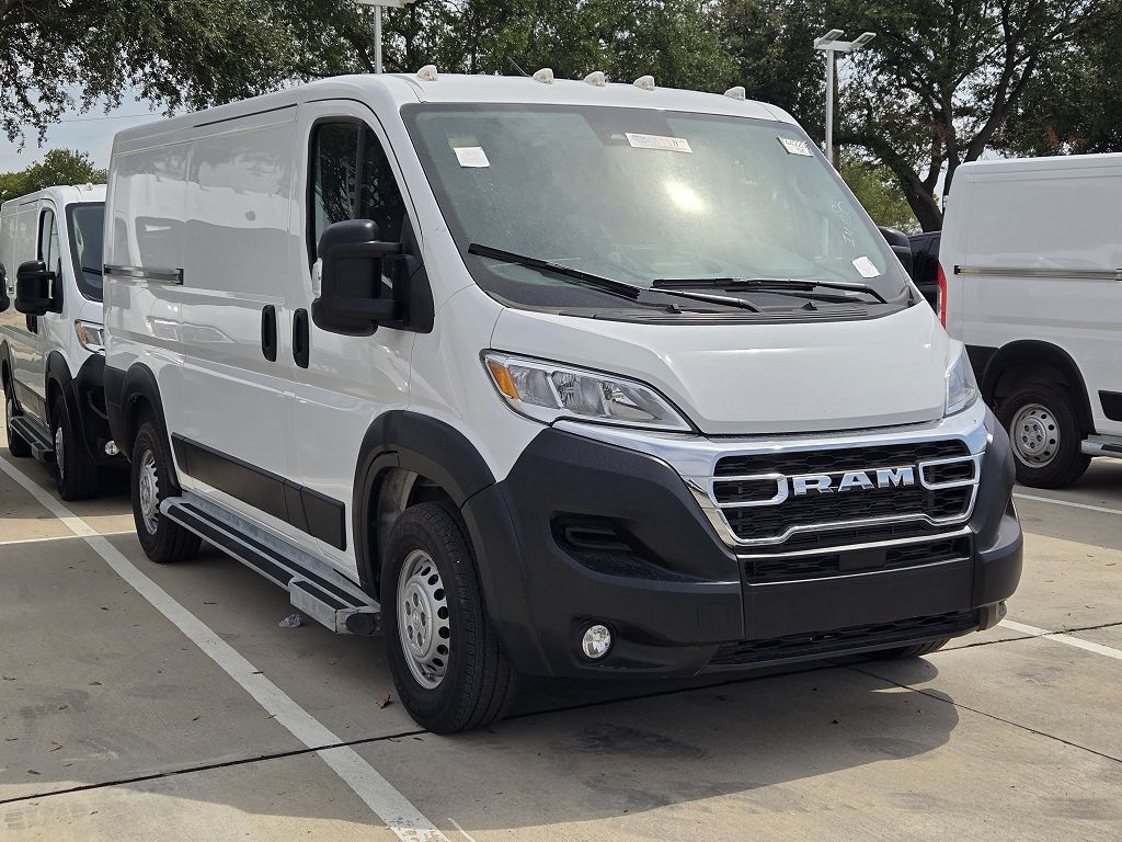 2025 Ram Promaster 2500 2500 Tradesman Low Roof