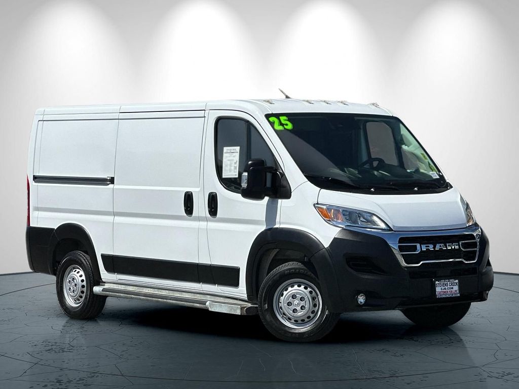 2025 Ram Promaster 2500 2500 Tradesman Low Roof