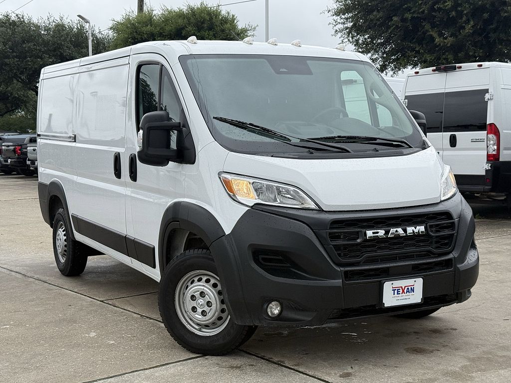 2025 Ram ProMaster 2500 Tradesman Low Roof