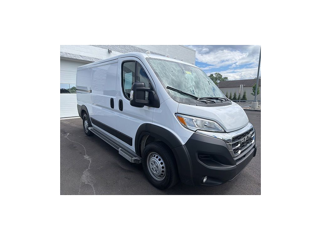 2025 RAM ProMaster 2500 2500 Tradesman Low Roof
