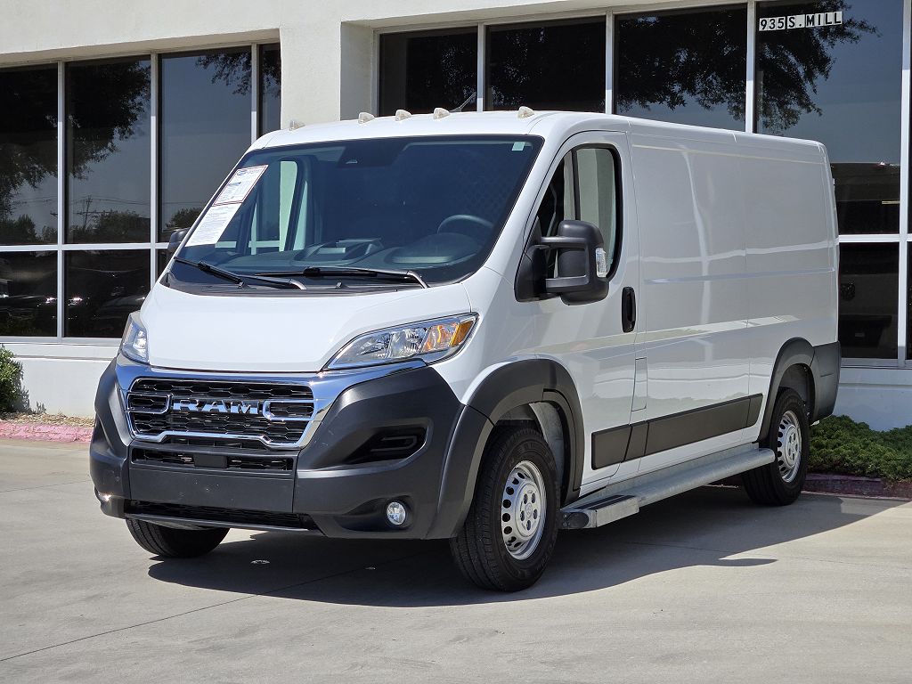 2025 Ram Promaster 2500 2500 Tradesman Low Roof