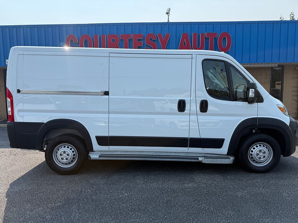 2025 Ram ProMaster 2500 Tradesman Low Roof